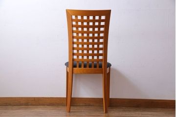 中古　COSTANTINI PIETRO(コスタンチーニ・ピエトロ)　優雅なシルエットのダイニングチェア(イス)(2)
