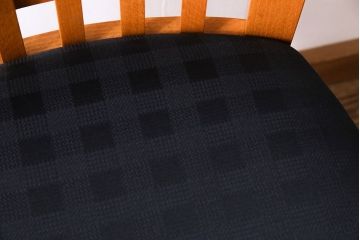 中古　COSTANTINI PIETRO(コスタンチーニ・ピエトロ)　優雅なシルエットのダイニングチェア(イス、椅子)(3)(R-027264)
