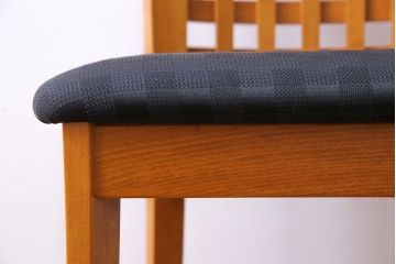 中古　COSTANTINI PIETRO(コスタンチーニ・ピエトロ)　優雅なシルエットのダイニングチェア(イス、椅子)(3)(R-027264)