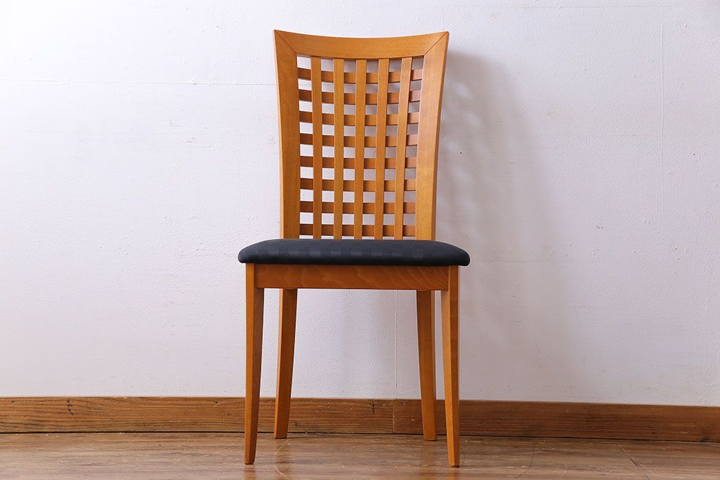 中古　COSTANTINI PIETRO(コスタンチーニ・ピエトロ)　モダンなデザインがおしゃれなダイニングチェア(イス)