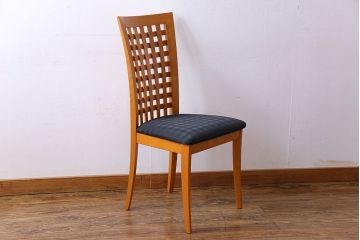 中古　COSTANTINI PIETRO(コスタンチーニ・ピエトロ)　モダンなデザインがおしゃれなダイニングチェア(イス)