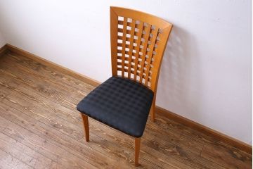 中古　COSTANTINI PIETRO(コスタンチーニ・ピエトロ)　モダンなデザインがおしゃれなダイニングチェア(イス)