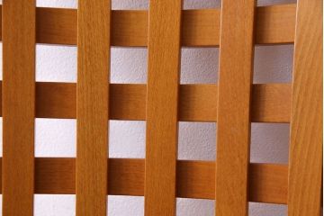 中古　COSTANTINI PIETRO(コスタンチーニ・ピエトロ)　モダンなデザインがおしゃれなダイニングチェア(イス)