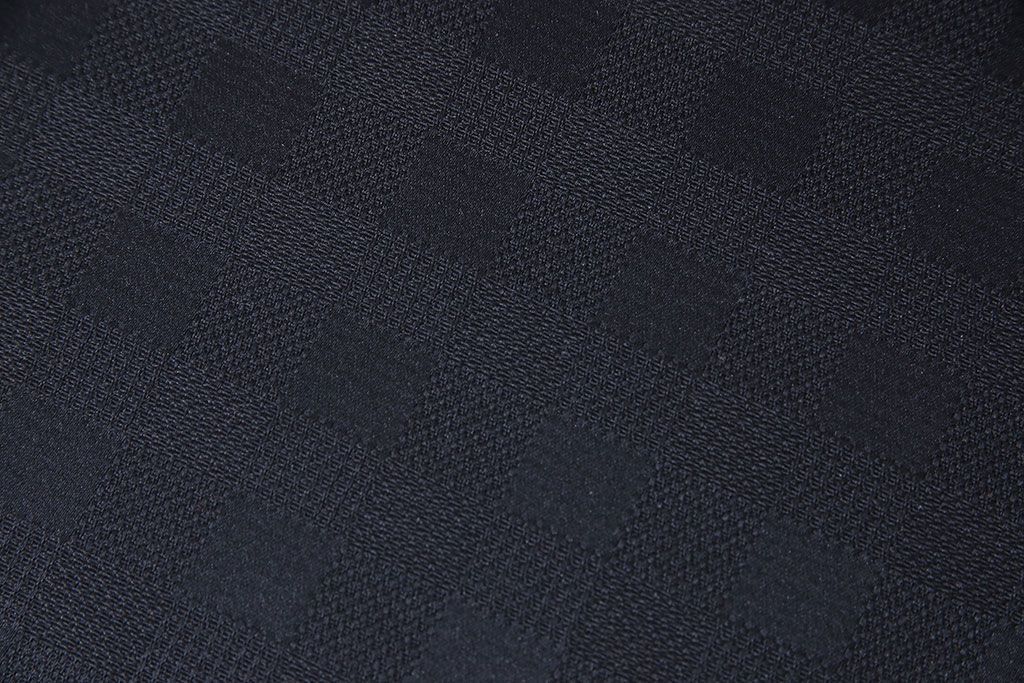 中古　COSTANTINI PIETRO(コスタンチーニ・ピエトロ)　モダンなデザインがおしゃれなダイニングチェア(イス)