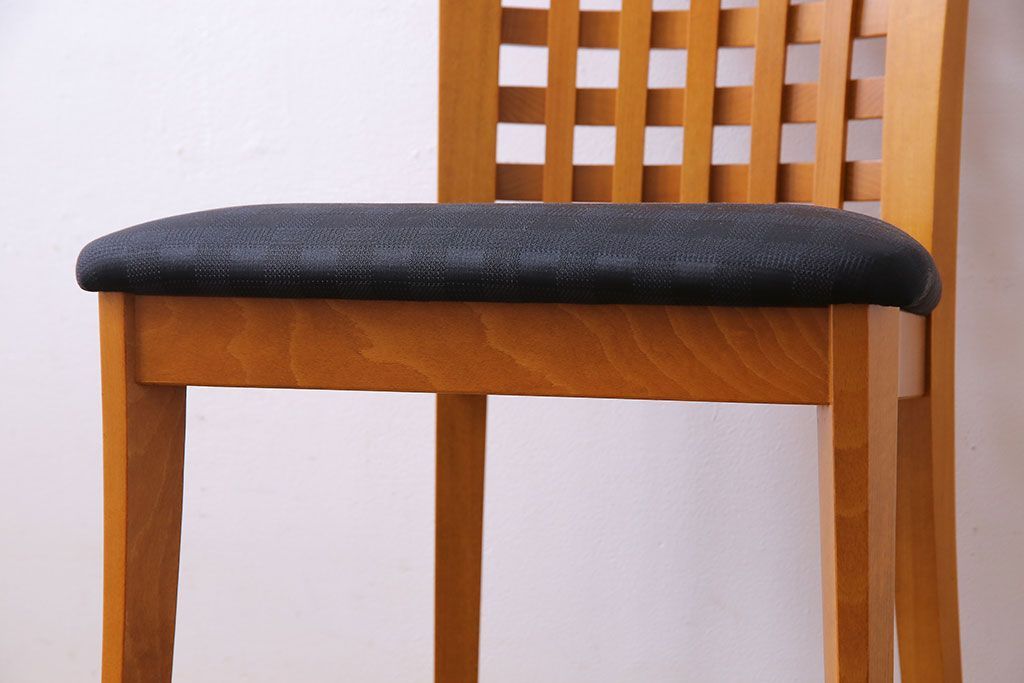 中古　COSTANTINI PIETRO(コスタンチーニ・ピエトロ)　モダンなデザインがおしゃれなダイニングチェア(イス)