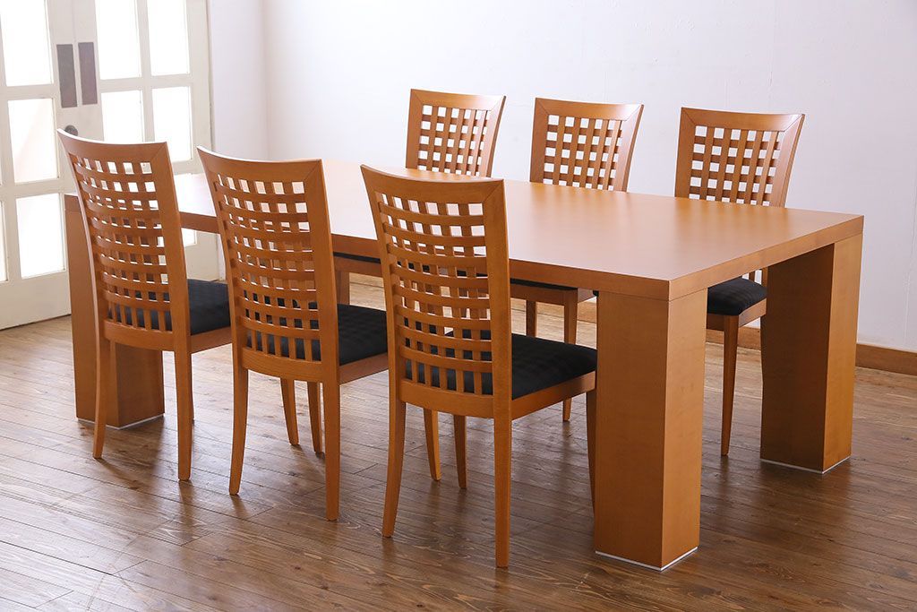 中古　COSTANTINI PIETRO(コスタンチーニ・ピエトロ)　モダンなデザインがおしゃれなダイニングチェア(イス)