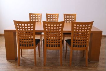 中古　COSTANTINI PIETRO(コスタンチーニ・ピエトロ)　モダンなデザインがおしゃれなダイニングチェア(イス)