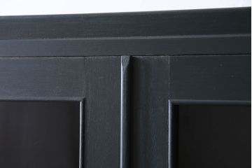 ペイント家具　落ち着いた色合いの扉付き本棚(ブックケース、戸棚、収納棚)