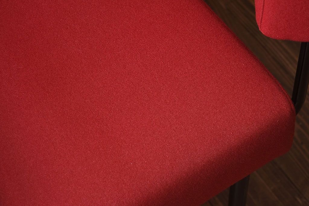 ヴィンテージ家具　ビンテージ　ALIAS(アリアス・エイリアス)　アームチェア(クッションチェア、椅子、イス)