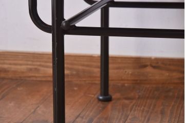 ヴィンテージ家具　ビンテージ　ALIAS(アリアス・エイリアス)　アームチェア(クッションチェア、椅子、イス)