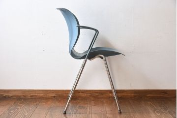ヴィンテージ家具　ビンテージ　Fritz Hansen(フリッツ・ハンセン)　ENSEMBLE B10(アンサンブル B10)　アームチェア(スタッキングチェア、椅子、イス)(1)