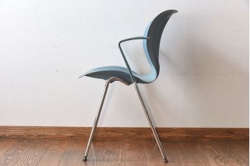 ヴィンテージ家具　ビンテージ　Fritz Hansen(フリッツ・ハンセン)　ENSEMBLE B10(アンサンブル B10)　アームチェア(スタッキングチェア、椅子、イス)(1)