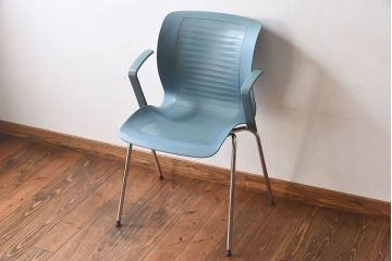 ヴィンテージ家具　ビンテージ　Fritz Hansen(フリッツ・ハンセン)　ENSEMBLE B10(アンサンブル B10)　アームチェア(スタッキングチェア、椅子、イス)(1)