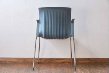 ヴィンテージ家具　ビンテージ　Fritz Hansen(フリッツ・ハンセン)　ENSEMBLE B10(アンサンブル B10)　アームチェア(スタッキングチェア、椅子、イス)(1)