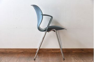 ヴィンテージ家具　ビンテージ　Fritz Hansen(フリッツ・ハンセン)　ENSEMBLE B10(アンサンブル B10)　アームチェア(スタッキングチェア、椅子、イス)(2)