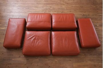 中古　Cassinaixc.(カッシーナイクスシー)　405-2P DUC(デュック) 革製二人掛けソファ(2)(定価約116万円)