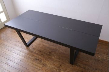中古　Molteni&C(モルテーニ)　コンテンポラリー　モダンなエクステンションテーブル(ダイニングテーブル)(定価約108万円)