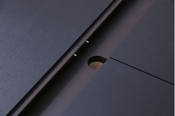 中古　Molteni&C(モルテーニ)　コンテンポラリー　モダンなエクステンションテーブル(ダイニングテーブル)(定価約108万円)