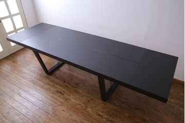 中古　Molteni&C(モルテーニ)　コンテンポラリー　モダンなエクステンションテーブル(ダイニングテーブル)(定価約108万円)