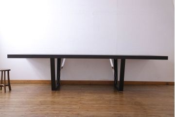 中古　Molteni&C(モルテーニ)　コンテンポラリー　モダンなエクステンションテーブル(ダイニングテーブル)(定価約108万円)