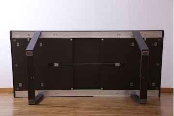 中古　Molteni&C(モルテーニ)　コンテンポラリー　モダンなエクステンションテーブル(ダイニングテーブル)(定価約108万円)