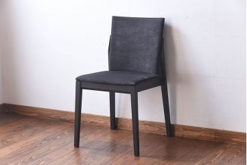 中古　廃盤品　Molteni&C(モルテーニ)　BREVA　ダイニングチェア(イス、椅子)(定価約17万円)(1)