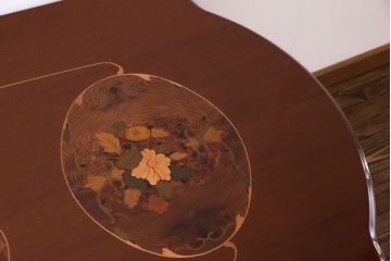 イタリア製　中古　ロココ様式象嵌入りダイニングテーブル(定価28万)
