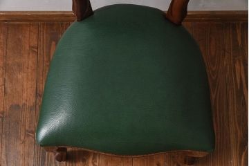 中古　フランス製　上品なデザインが魅力的な本革のチェア(椅子)(1)