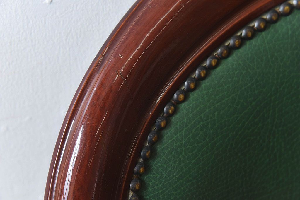 中古　フランス製　上品なデザインが魅力的な本革のチェア(椅子)(2)