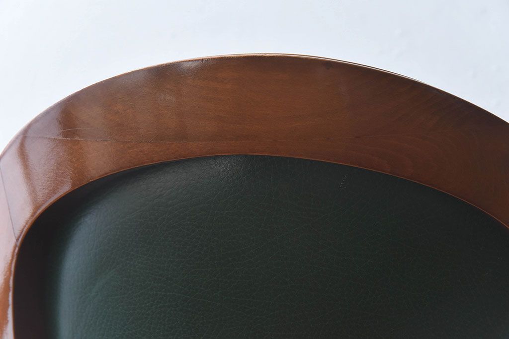 中古　フランス製　本革　上品な雰囲気漂うビーチ材のチェア(椅子)(2)