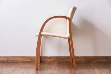中古　arflex(アルフレックス)　FK アームがおしゃれなチェア(1)(定価約5万円)