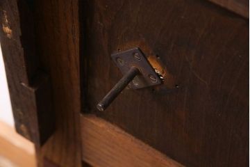 アンティーク家具　イギリスアンティーク　オーク材製ツイストレッグが印象的なエクステンションテーブル(ダイニングテーブル)