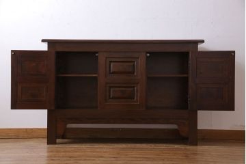 中古美品　松本民芸家具　面取りデザインがおしゃれなE型サイドボード(収納棚、戸棚)(定価約37万円)