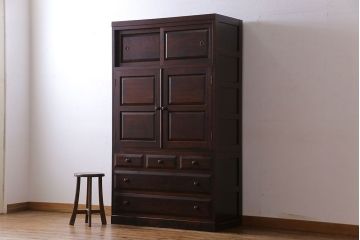 中古美品　松本民芸家具　直線的なデザインが美しいD型和タンス(箪笥、チェスト、着物箪笥)(定価約54万円)