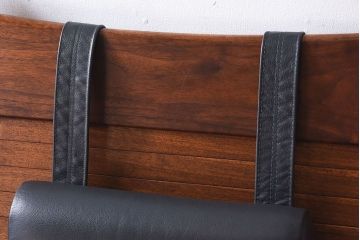 中古美品　大原一徳　牛革使用!ウォールナット材の上質なパーソナルチェア(椅子、イス)(定価約17万円)