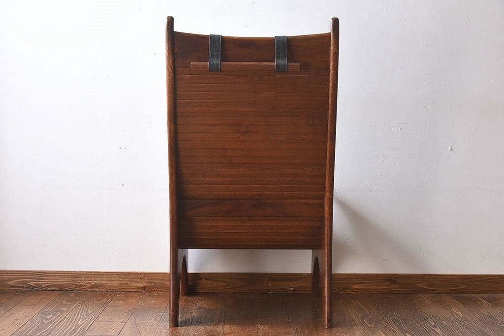 中古美品　大原一徳　牛革使用!ウォールナット材の上質なパーソナルチェア(椅子、イス)(定価約17万円)