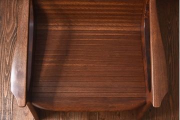 中古美品　大原一徳　牛革使用!ウォールナット材の上質なパーソナルチェア(椅子、イス)(定価約17万円)