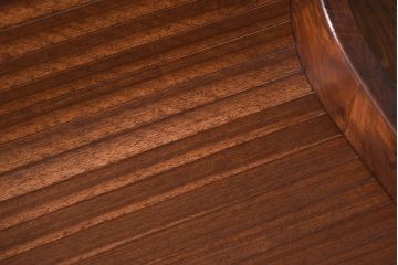 中古美品　大原一徳　牛革使用!ウォールナット材の上質なパーソナルチェア(椅子、イス)(定価約17万円)