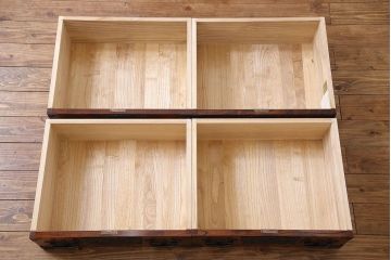 中古美品　伝統民芸家具　岩谷堂箪笥　小振りな大きさが魅力的なチェスト(サイドチェスト、引き出し)(定価約28万円)