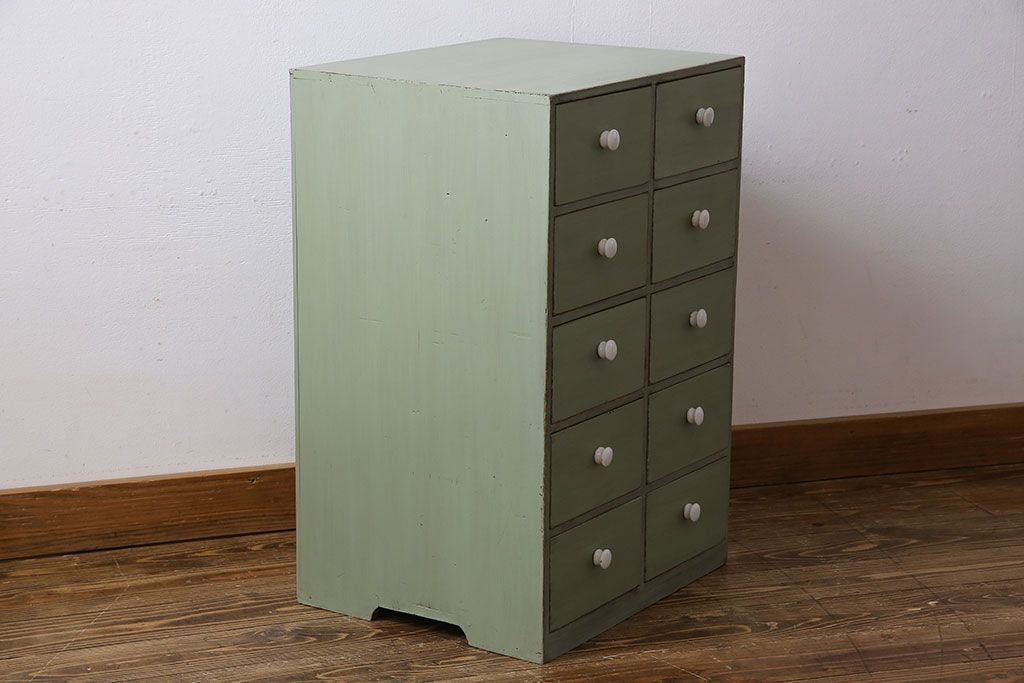 ペイント家具　レトロで可愛らしいアンティークチェスト(引き出し)