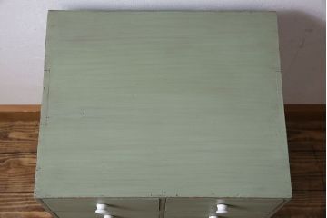 ペイント家具　レトロで可愛らしいアンティークチェスト(引き出し)