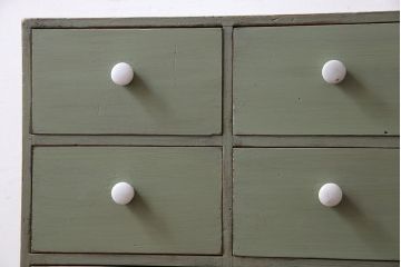 ペイント家具　レトロで可愛らしいアンティークチェスト(引き出し)