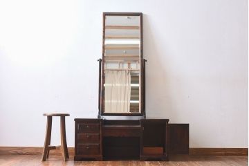 アンティーク雑貨　中古　北海道民芸家具　ミラーの角度調節可能!上品な雰囲気漂うアンティークドレッサー(鏡台)