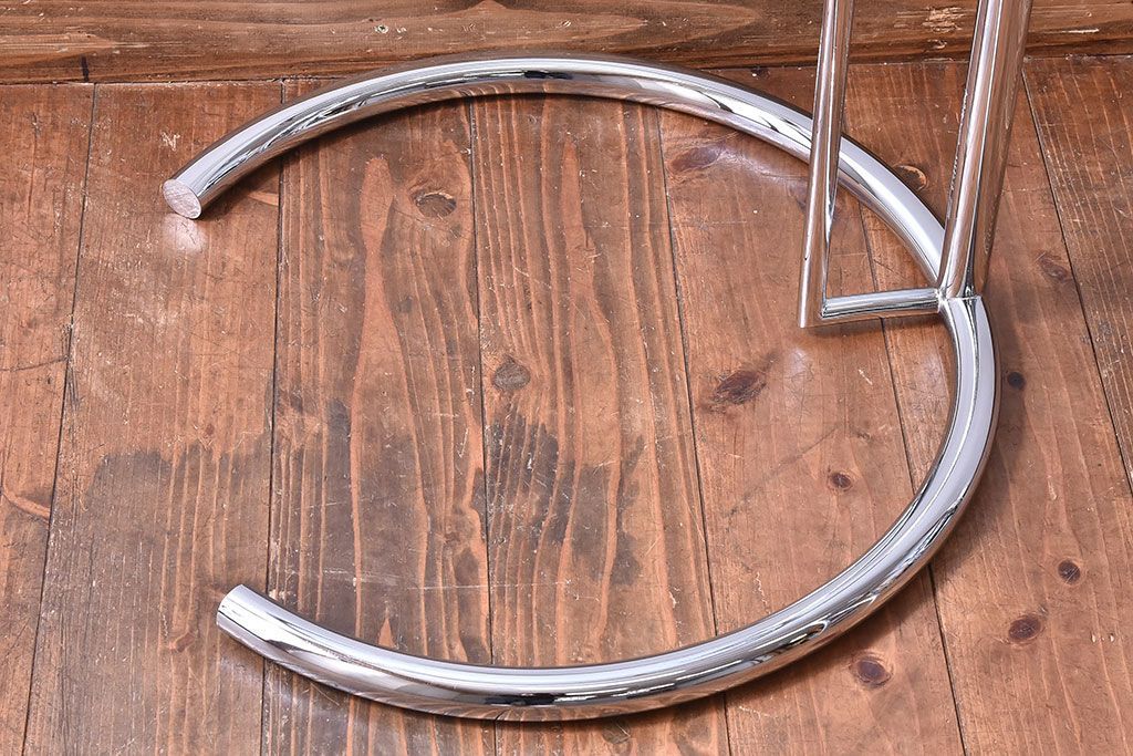 中古　ClassiCon(クラシコン)　Eileen Gray(アイリーン・グレイ)　ADJUSTABLE TABLE　E1027　アジャスタブルテーブル(サイドテーブル)(1)