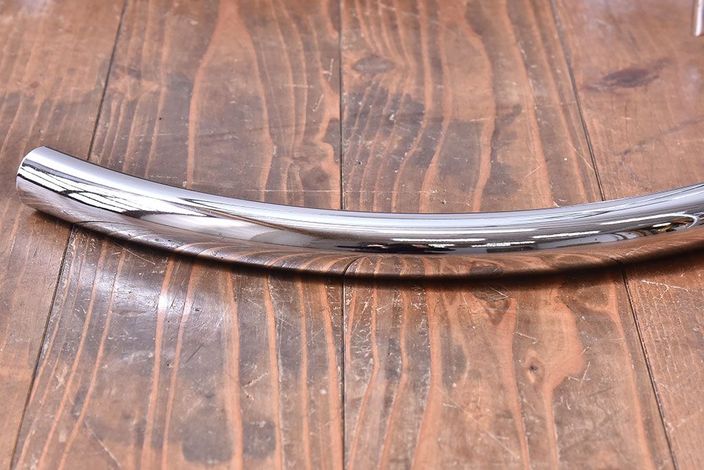 中古　ClassiCon(クラシコン)　Eileen Gray(アイリーン・グレイ)　ADJUSTABLE TABLE　E1027　アジャスタブルテーブル(サイドテーブル)(1)