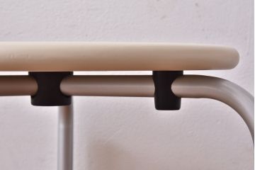 アンティーク雑貨　中古　arflex(アルフレックス)　Frutta(フルッタ) サイドテーブル(定価約2万6千円)