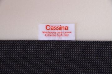 中古　Cassina(カッシーナ)　GRANDANGOLO(グランダンゴロ)　1人掛けソファ(1Pソファ、シングルソファ)(定価約38万円)