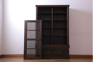 中古　民芸家具　国産　無垢栗材　格子の扉が印象的な本箱(食器棚、水屋箪笥)