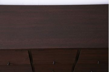 レトロ家具　昭和レトロ　古材使用　3×5マス　パタパタ扉付きのおしゃれなキャビネット(下駄箱、収納棚)