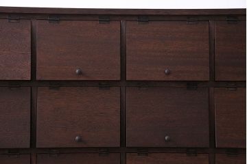 レトロ家具　昭和レトロ　古材使用　3×5マス　パタパタ扉付きのおしゃれなキャビネット(下駄箱、収納棚)